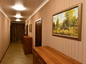 Отель Новоженовский