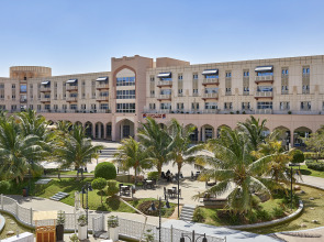 Отель Salalah Gardens Hotel Managed by Safir Hotels & Resorts