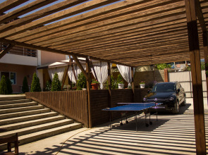 Отель Эвель