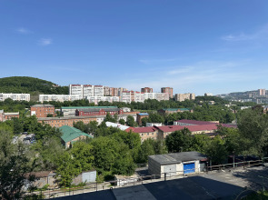 Апартаменты на 100летии 128а на 4х человек