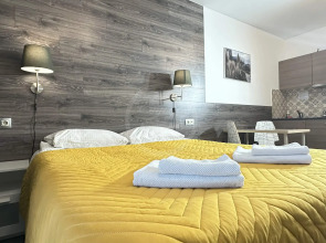 Квартира Enjoy Apartments & Studios — Акварели №1