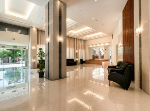 Отель Castellum Suites