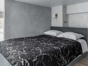 Двухуровневая квартира у реки. Кватро 3/3