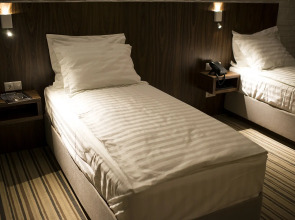 Капитал Гостиница