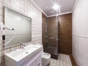 Отель Меридиан