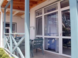 Zhemchuzhina Stepi Guest House