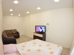 Апартаменты Уютная двухкомнатная квартира на Верхней Дуброве