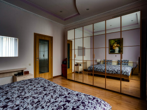 Bulgakov at Triumfalnaya Square Апартаменты