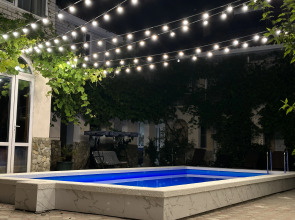 Гостевой дом  Come Inn на Кленовой