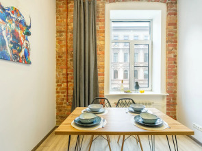 Апартаменты на Большом 13 Балкон