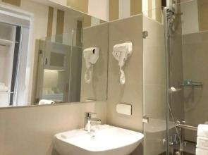 Отель101 Manila- Multi-Use Hotel