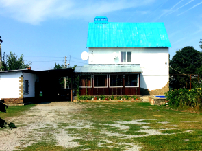 Belyij Dom Na Trasse M4 Don Hotel	