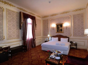 Отель Windsor Palace Luxury Heritage Hotel Since 1902