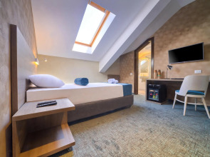 Отель Mint Garni