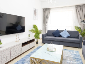 Апартаменты JBR APARTMENTS by HAPPY SEASON