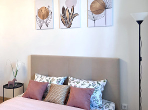 Апартаменты Granada Уютная студия в новом ЖК Шекспир с красивым видом на город