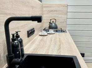 Гостевой Дом Дом для 4-х с Видом на Озеро