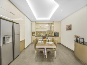 Апартаменты on Aram Street 4/3-19