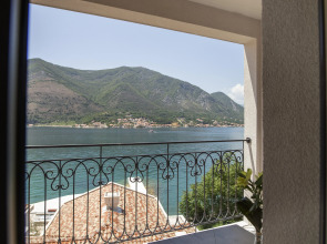 HUMA Kotor Bay Hotel and Villas