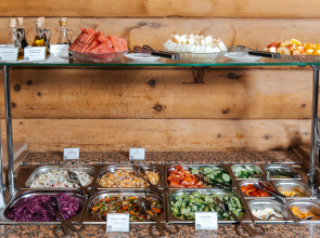 Отель Экологический курорт Марьин Остров