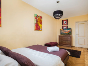 Апартаменты в Центре Минска с Видом на Реку Свислочь