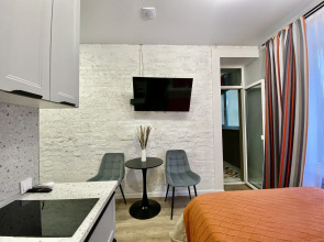 Квартира Дизайнерская студия на двоих