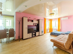 Квартира PrezentHaus на Максима Горького 28