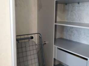 Квартира Новая Cовременная Cтудия с Видом на Рощу