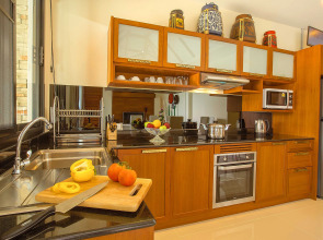 Rawayana West Villas and Kids Park