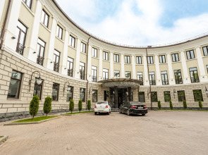 Отель Ирыстон