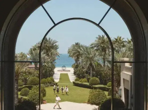 Four Seasons Resort Dubai at Jumeirah Beach