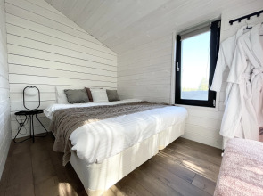 Частный Дом Two House River 1+1 с уличным СПА