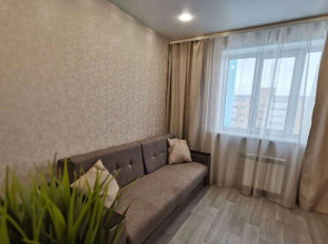 Квартира День и ночь на Родионова