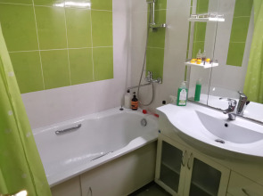 Апартаменты в Частном Доме на Первом Этаже