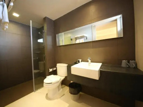 The Sun Xclusive Hotel