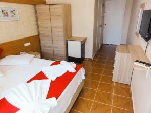 Отель Altinersan Altinkum Didim