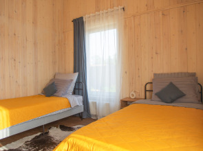 Частный дом Барнхауз у озера