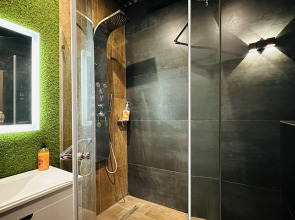 Квартира 3х комнатная с панорамой центра, 11 этаж