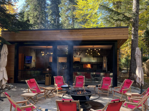 Отель Гoры Village