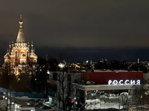 Квартира просторная 2-х комнатная на Центральной площади