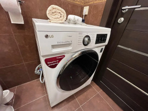 Апартаменты с панорамным видом на Стройкова 51