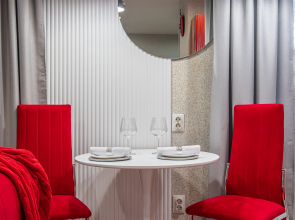 Квартира Red Bus Apartment na Mira