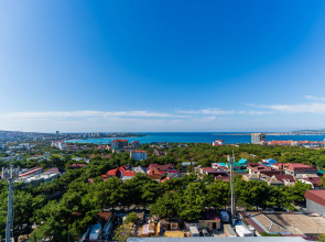 Апартаменты Чистая и Уютная Недалеко от Моря от LetoApart