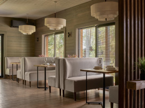 Частный дом с теплой купелью с джакузи и зоной барбекю Land Breeze