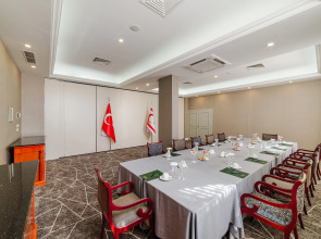 Отель The Arkin Colony