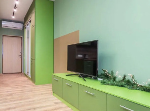 Апартаменты SKY INN Color Green