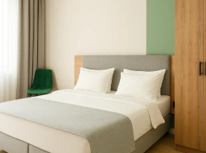 Отель Манон