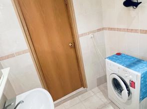 Апартаменты Рощинская 9