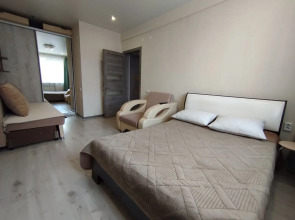 Квартира возле ДРКБ, военного госпиталя, Тэнгэри