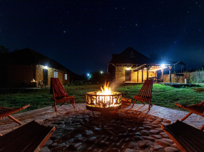 Частный дом часть с 2 спальнями с видом на горы